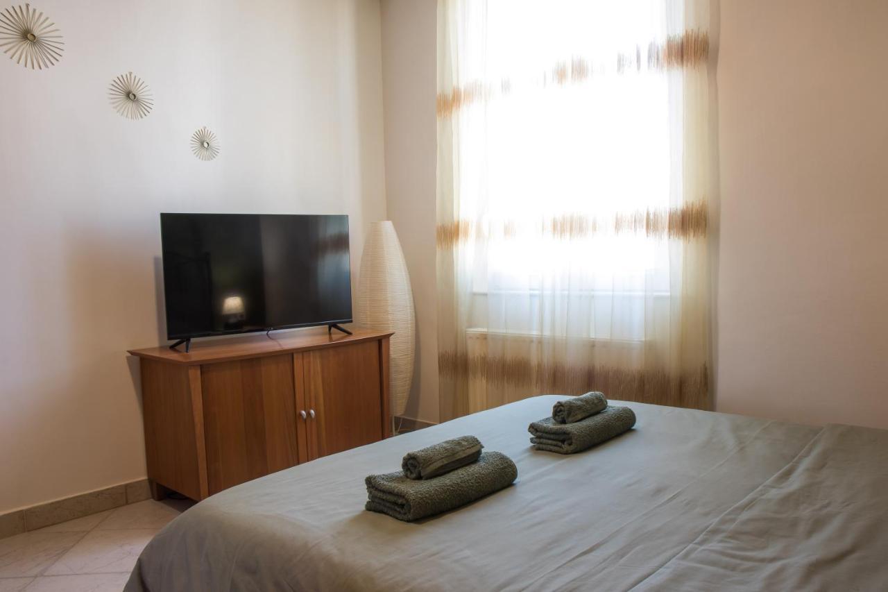 Niochori Heritage: The Pianist Suite Rhodes City Extérieur photo